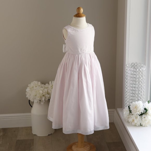 LOVELY Strasburg Dress Pink with Satin Sash Embroidery Size 5 Special Occasion - Picture 2 of 4